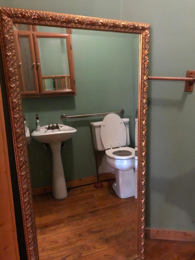 Smokies Bed And Breakfast - Evergreen Cottage Inn Pigeon Forge Eksteriør bilde